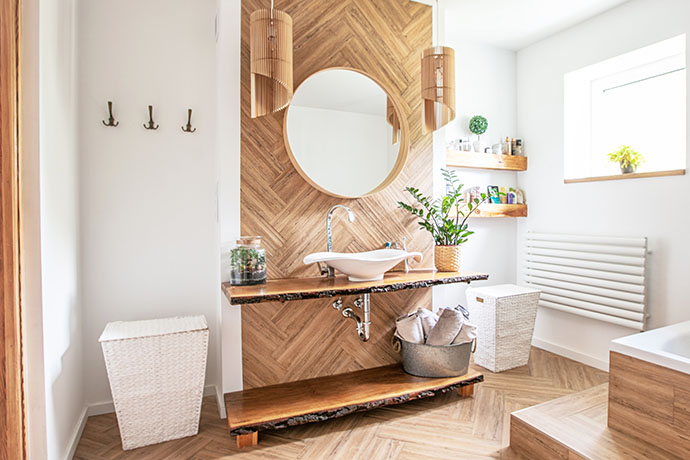 Bathroom with wooden panels